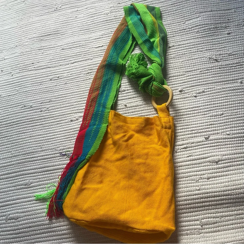 Wayuu Mochila Bag Handmade Boho Crossbody Yellow Woven Strap Artisan